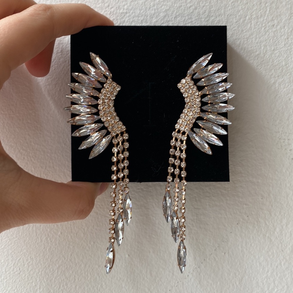 8 Other Reasons “Daya Dusters” Earrings